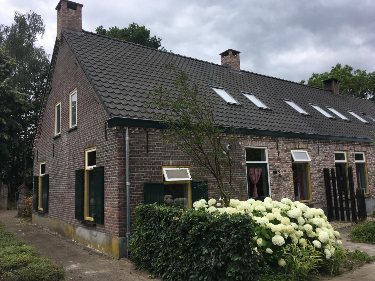 Vakantiehuis In Het Voorhuis Dommelen Eksteriør billede